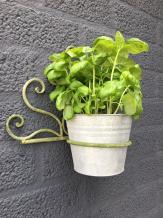 zinken pot hanger